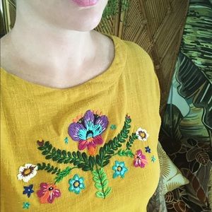 SOLD Gorgeous Hand Embroidered Oaxaca Linen Shirt